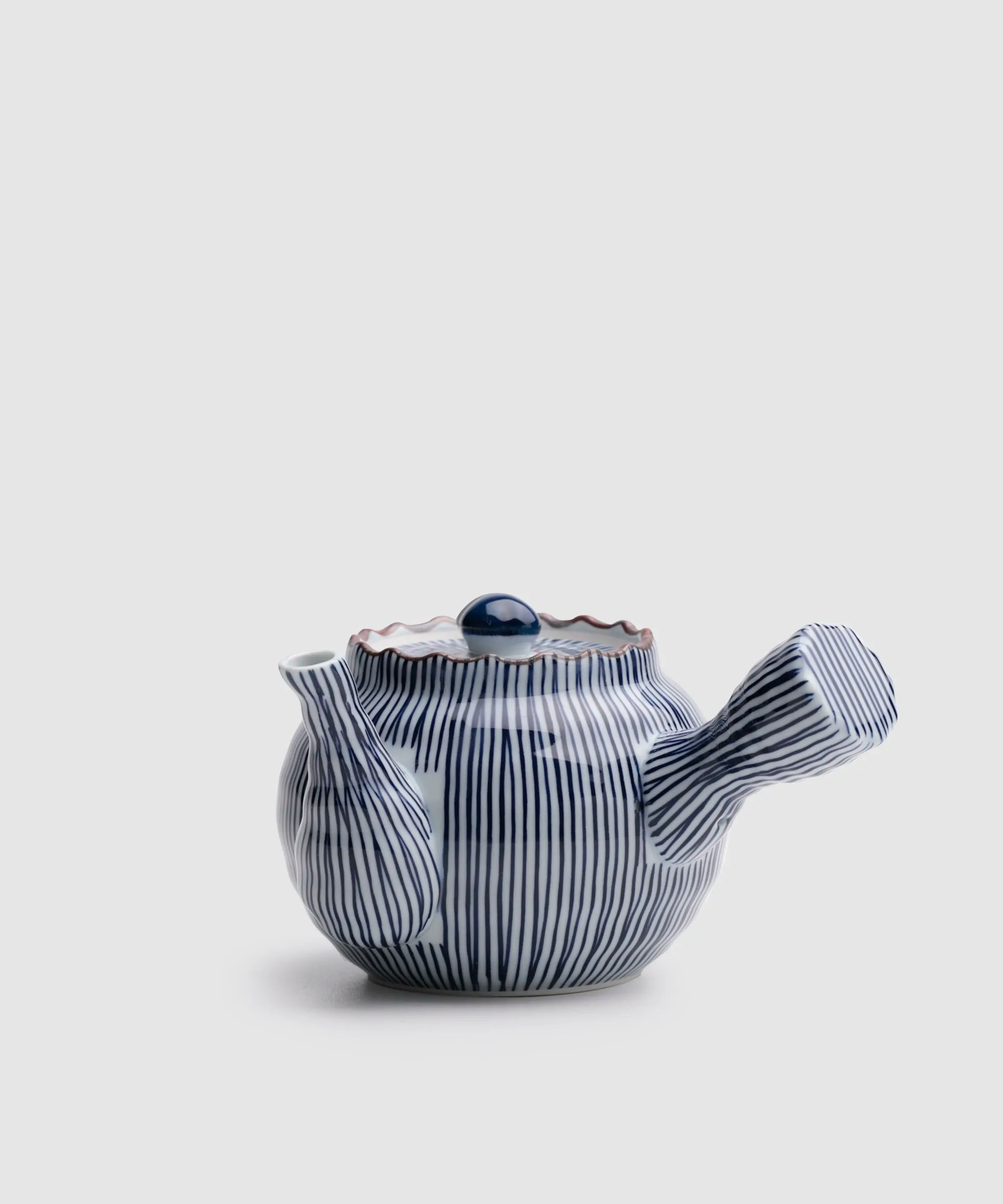 内外十草 - 急須 | 有田焼(ありたやき)の専門通販 Realita Ceramics