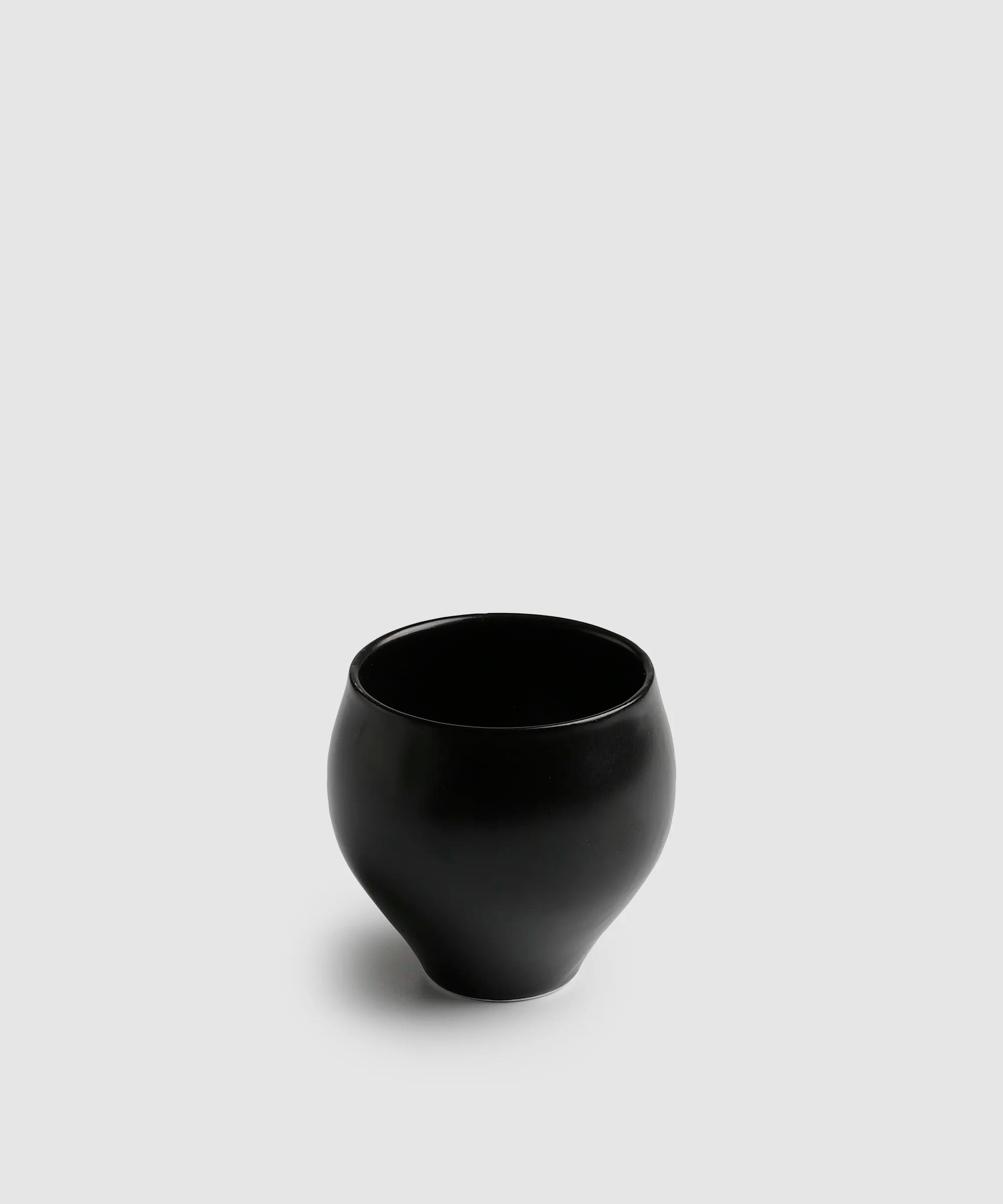 酎呑み 黒マット