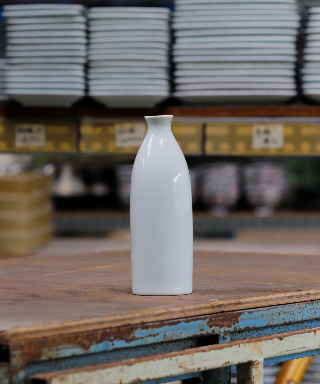 白磁 - 徳利 | 有田焼(ありたやき)の専門通販 Realita Ceramics Store