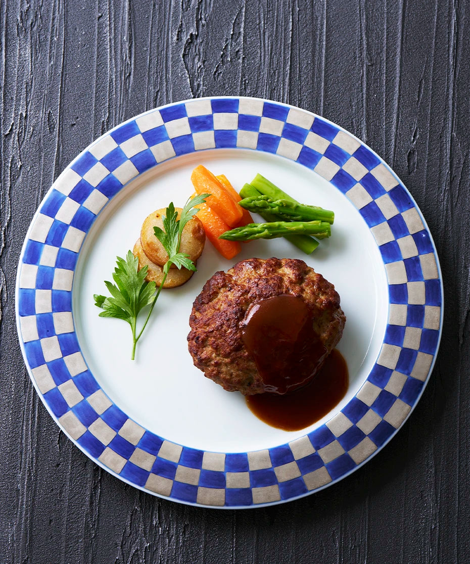 銀彩染付市松 - 縁起皿