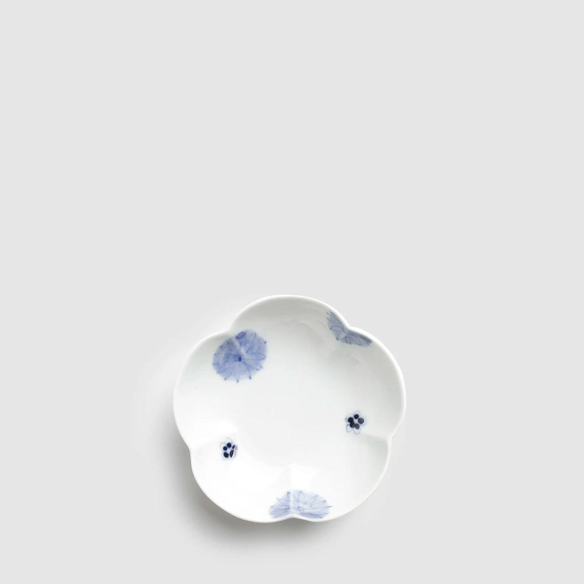 濃小花 - 梅小鉢 | 有田焼(ありたやき)の専門通販 Realita Ceramics