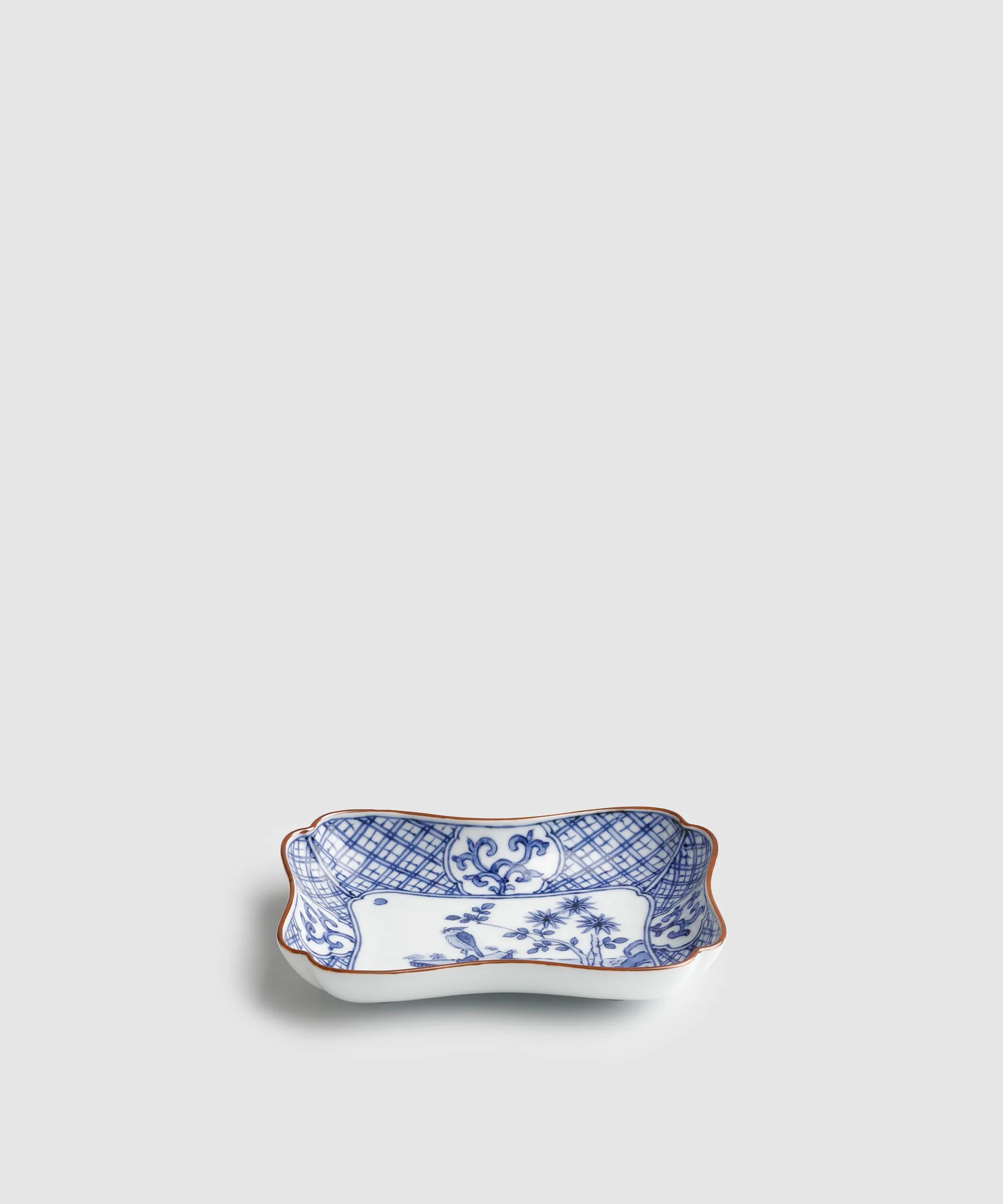染付岩に鳥文 - 糸巻型銘々皿