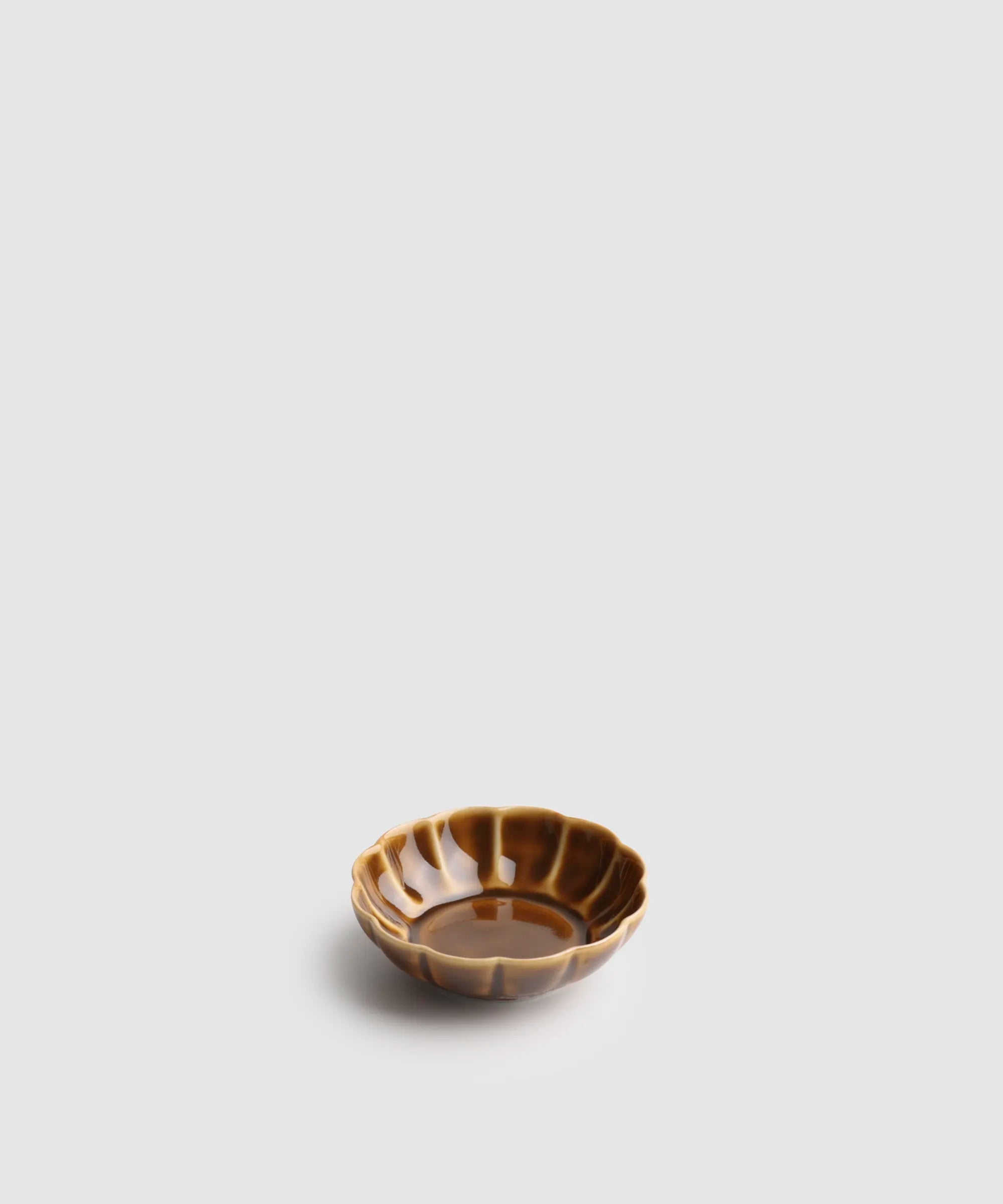 キャラメル - 輪花豆皿