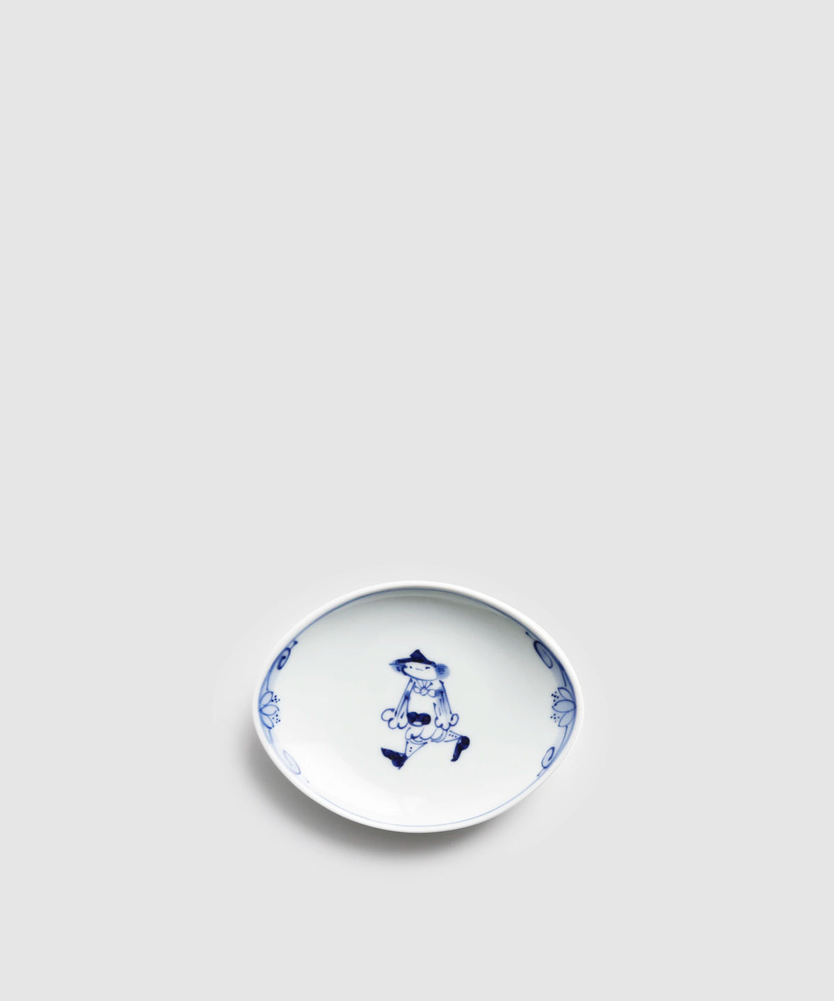 マント異人 - 舟型小皿 | 有田焼(ありたやき)の専門通販 Realita Ceramics Store (リアリタ)公式サイト