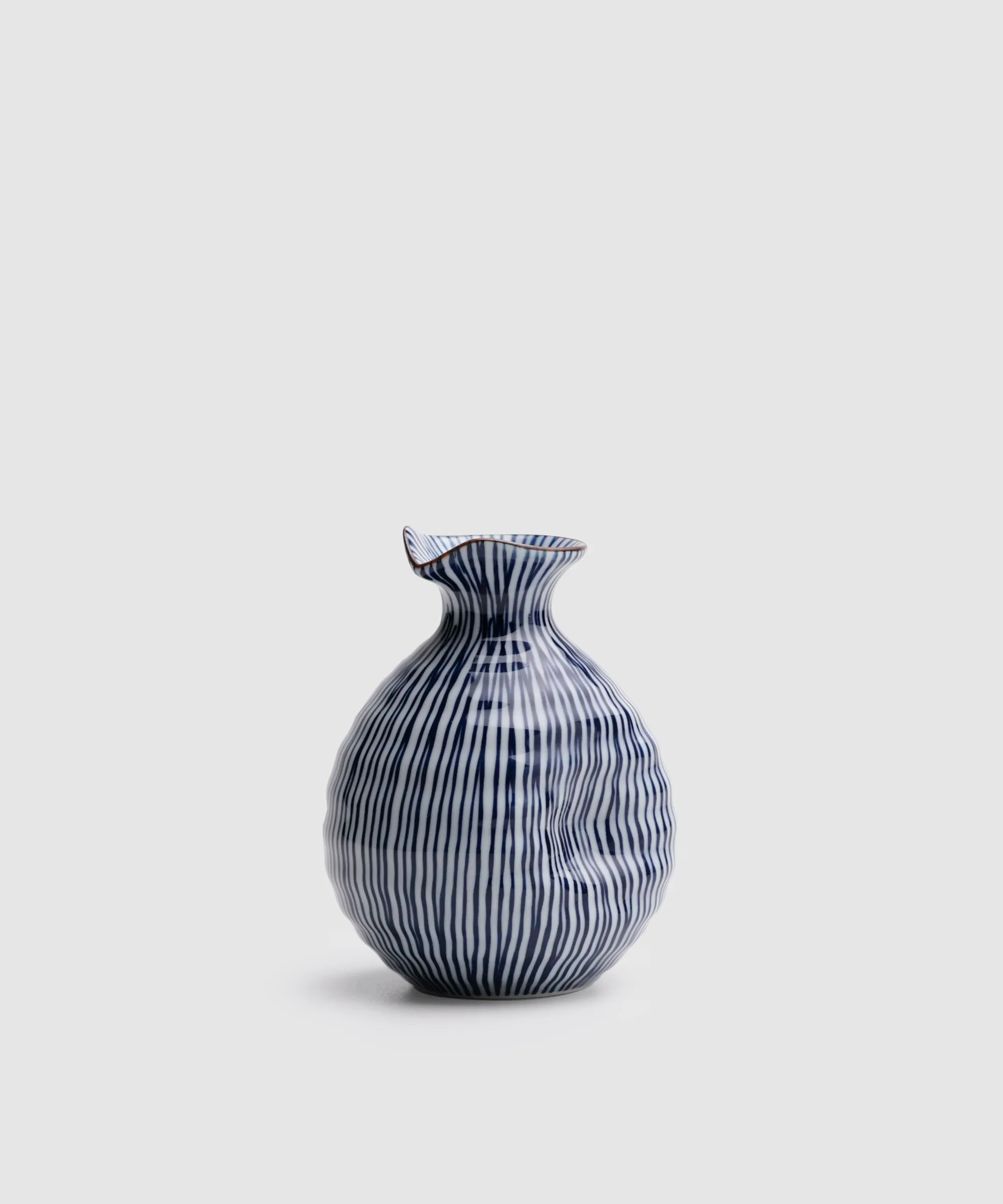 内外十草 - 徳利 | 有田焼(ありたやき)の専門通販 Realita Ceramics