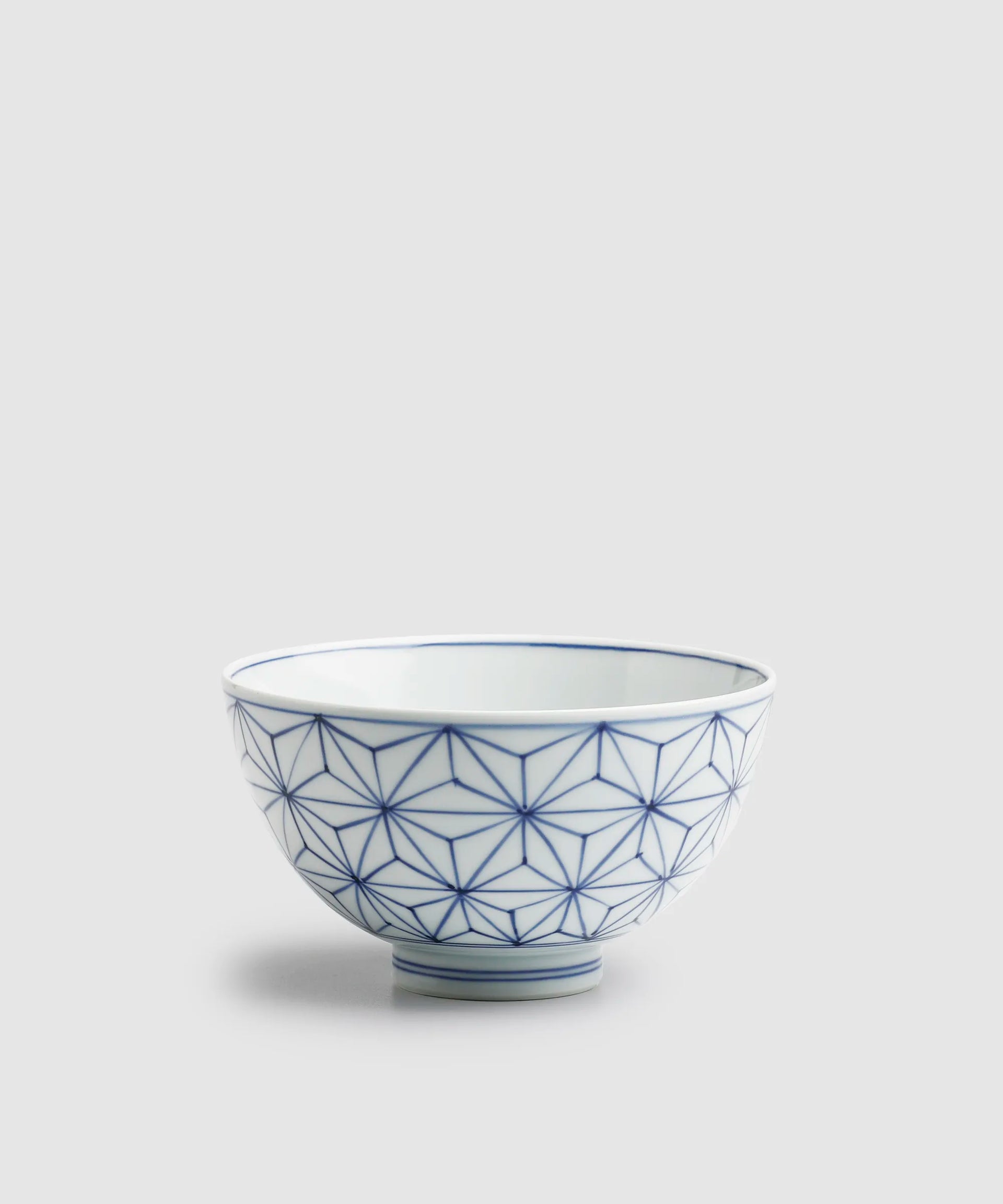 麻の葉 - 5寸深丼 | 有田焼(ありたやき)の専門通販 Realita Ceramics