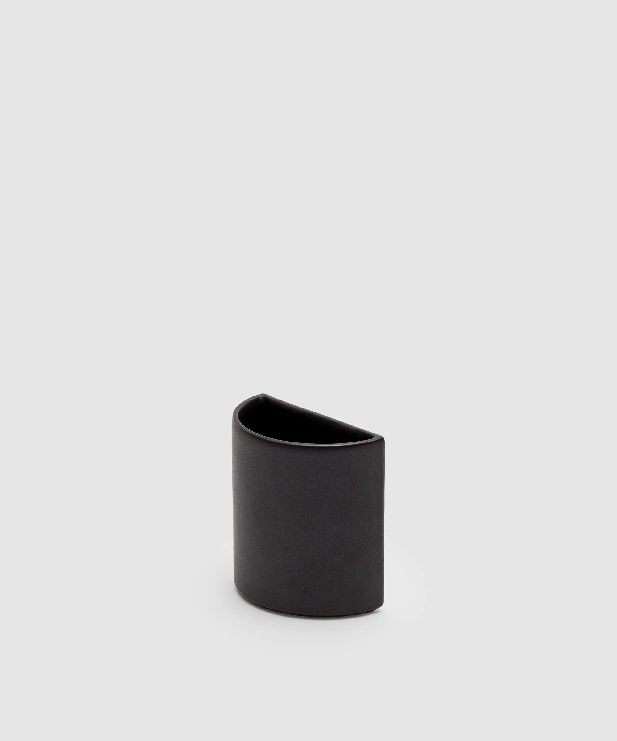 TA/33 Vase S black