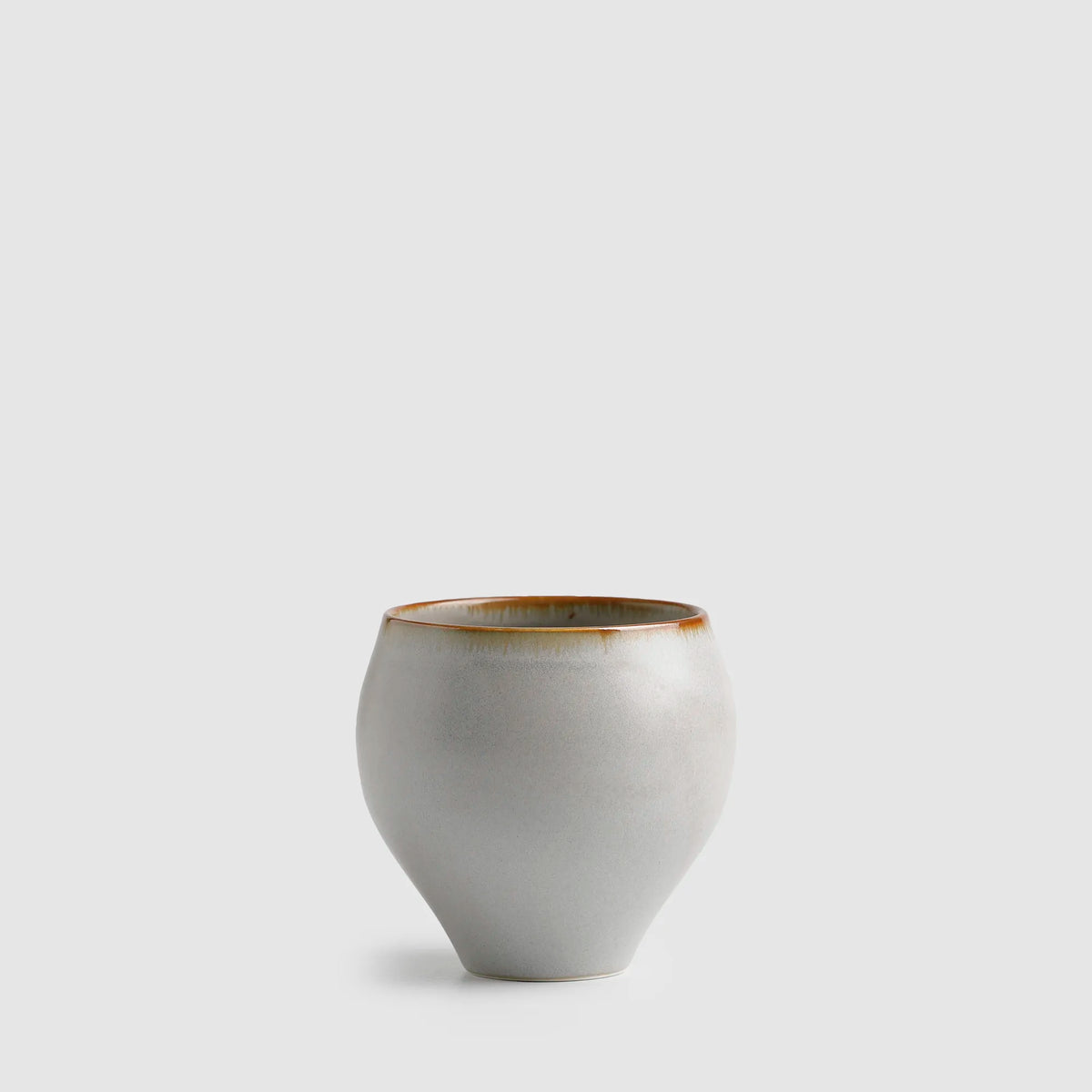 酎呑み 霞 | 有田焼(ありたやき)の専門通販 Realita Ceramics Store